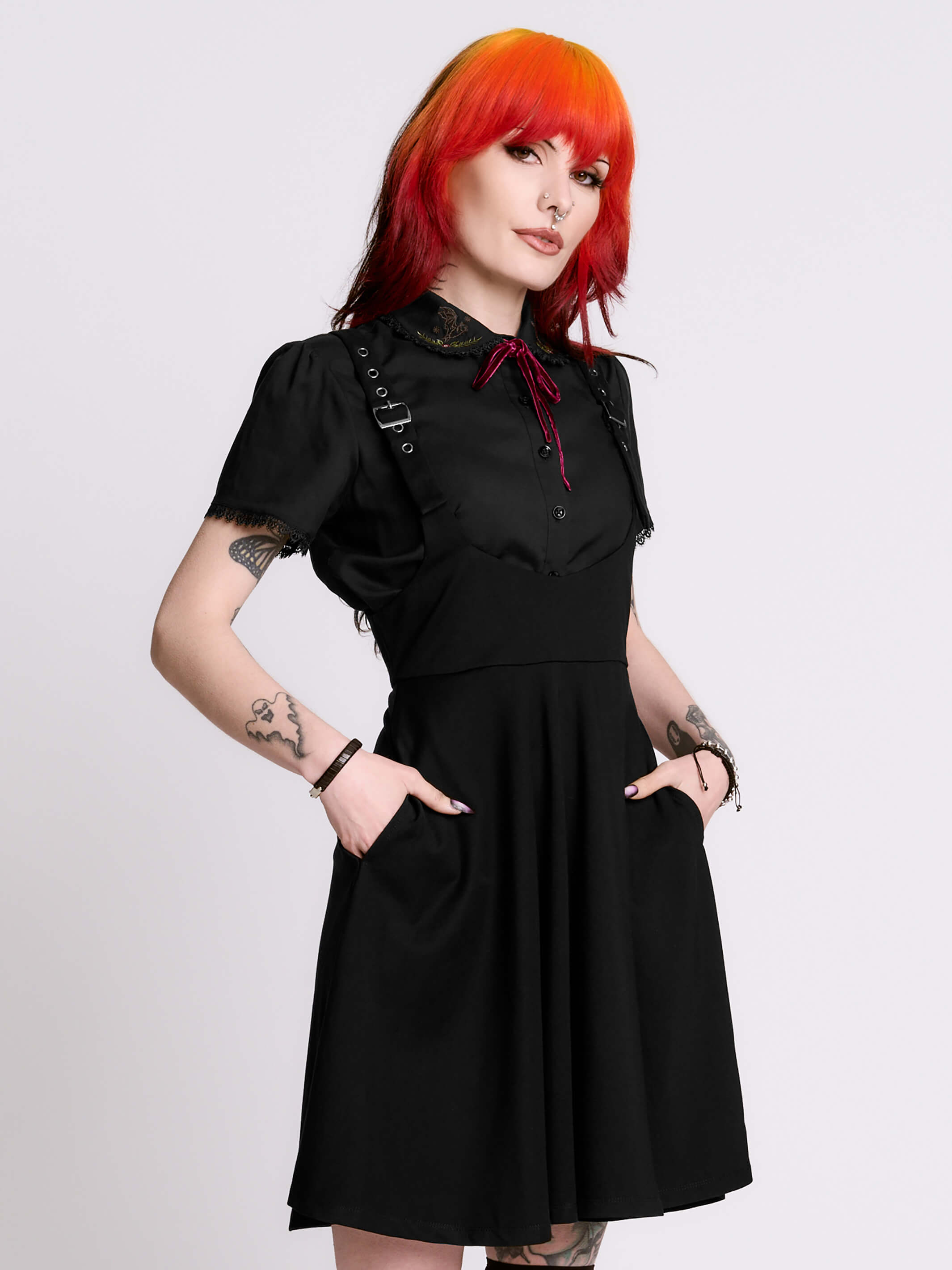 BLACK JUMPER