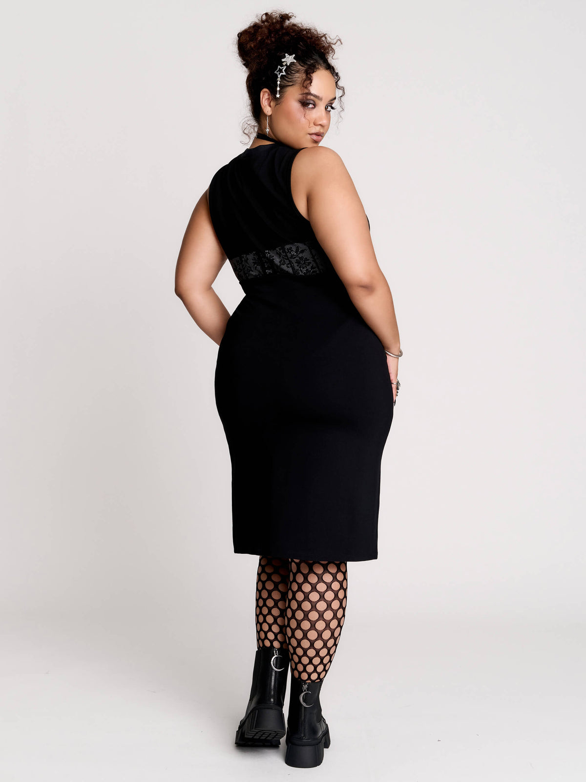 Black pencil skirt.