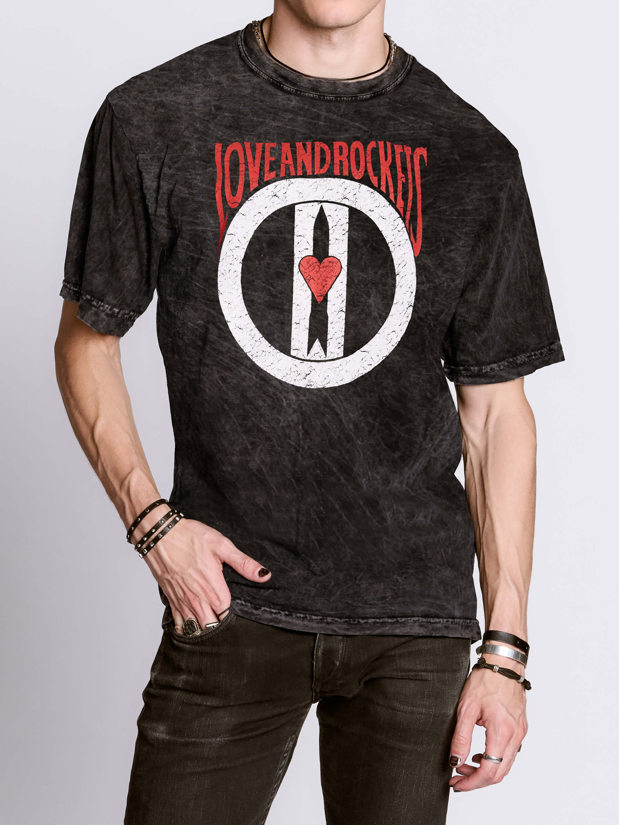 LOVE AND ROCKETS CIRCLE T-SHIRT