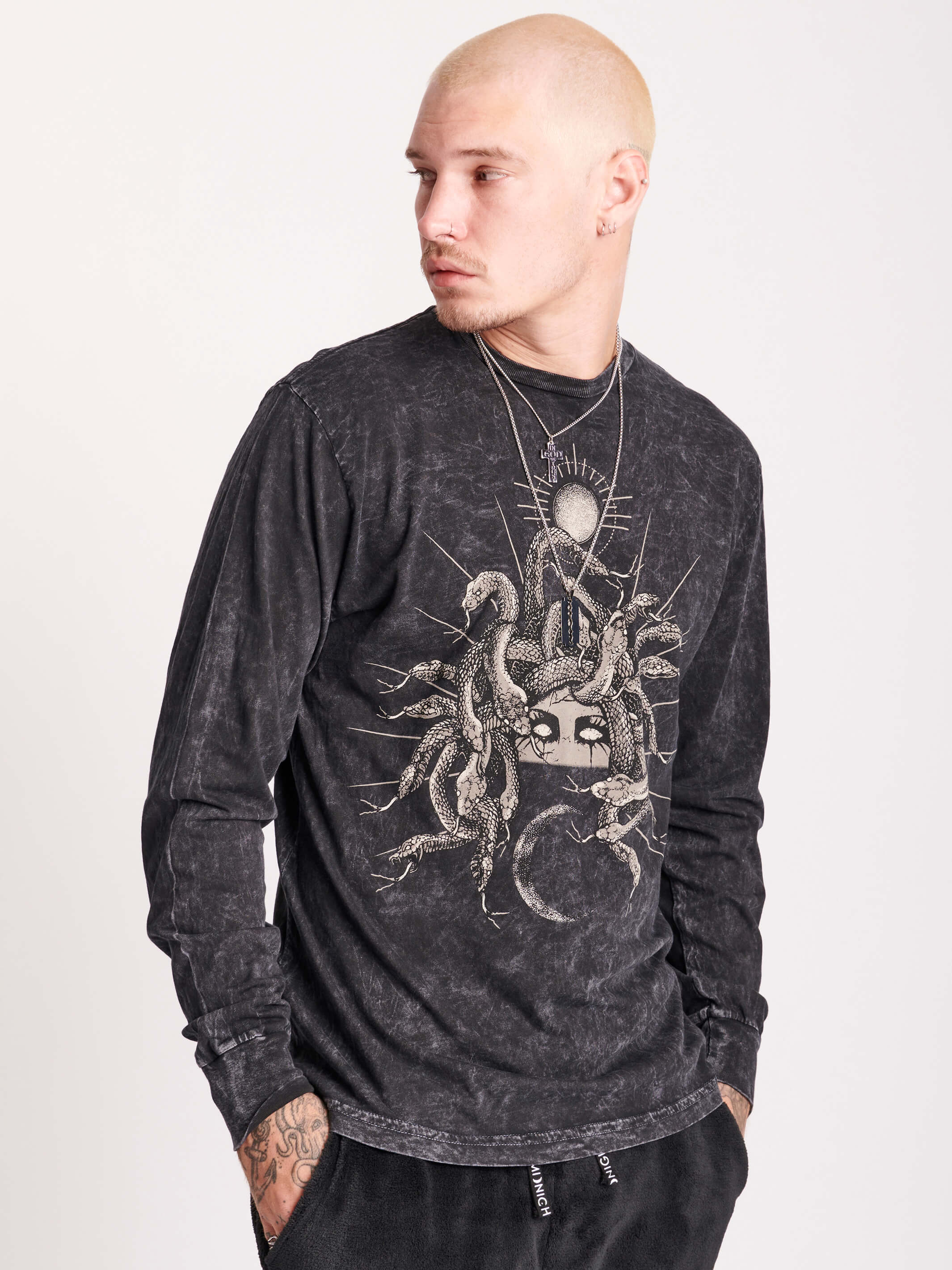 medussa print on long sleeve t