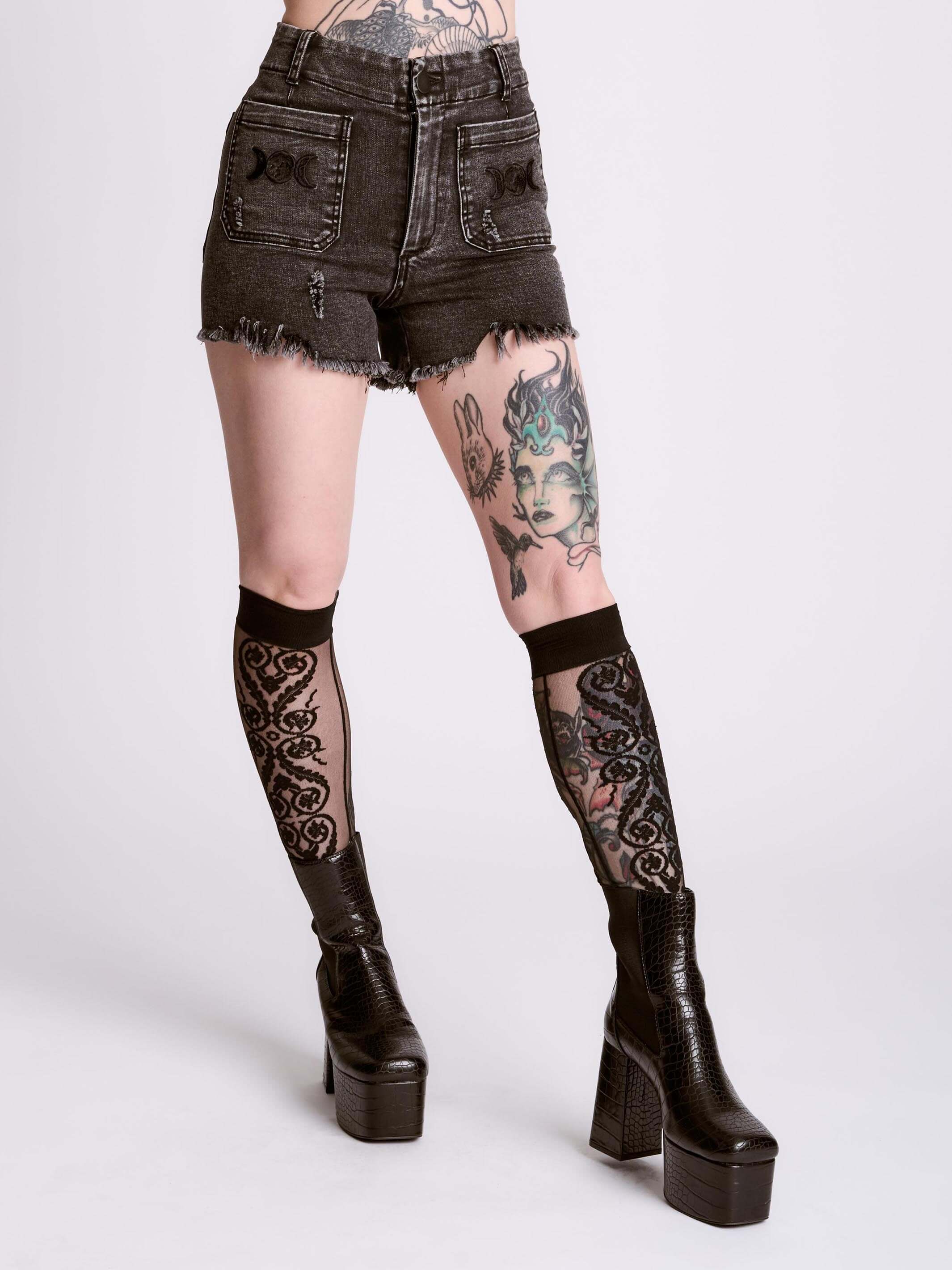 mineral washed short