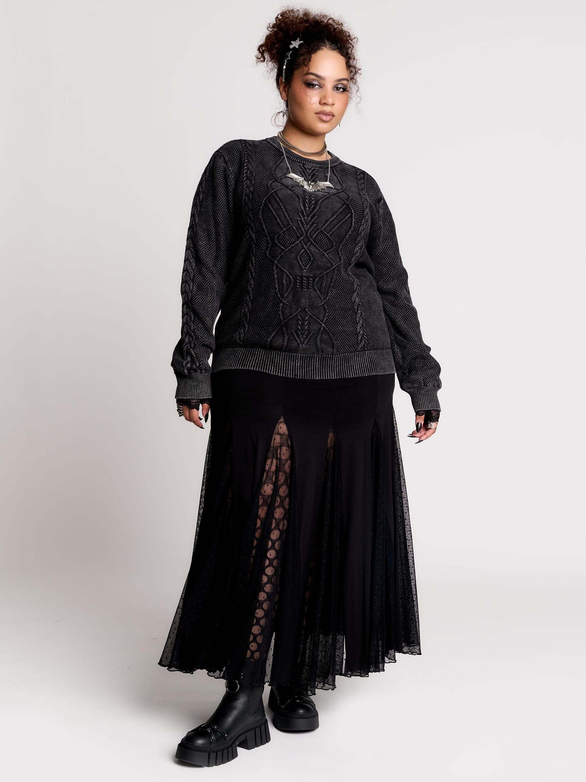 SKULL SWEATER