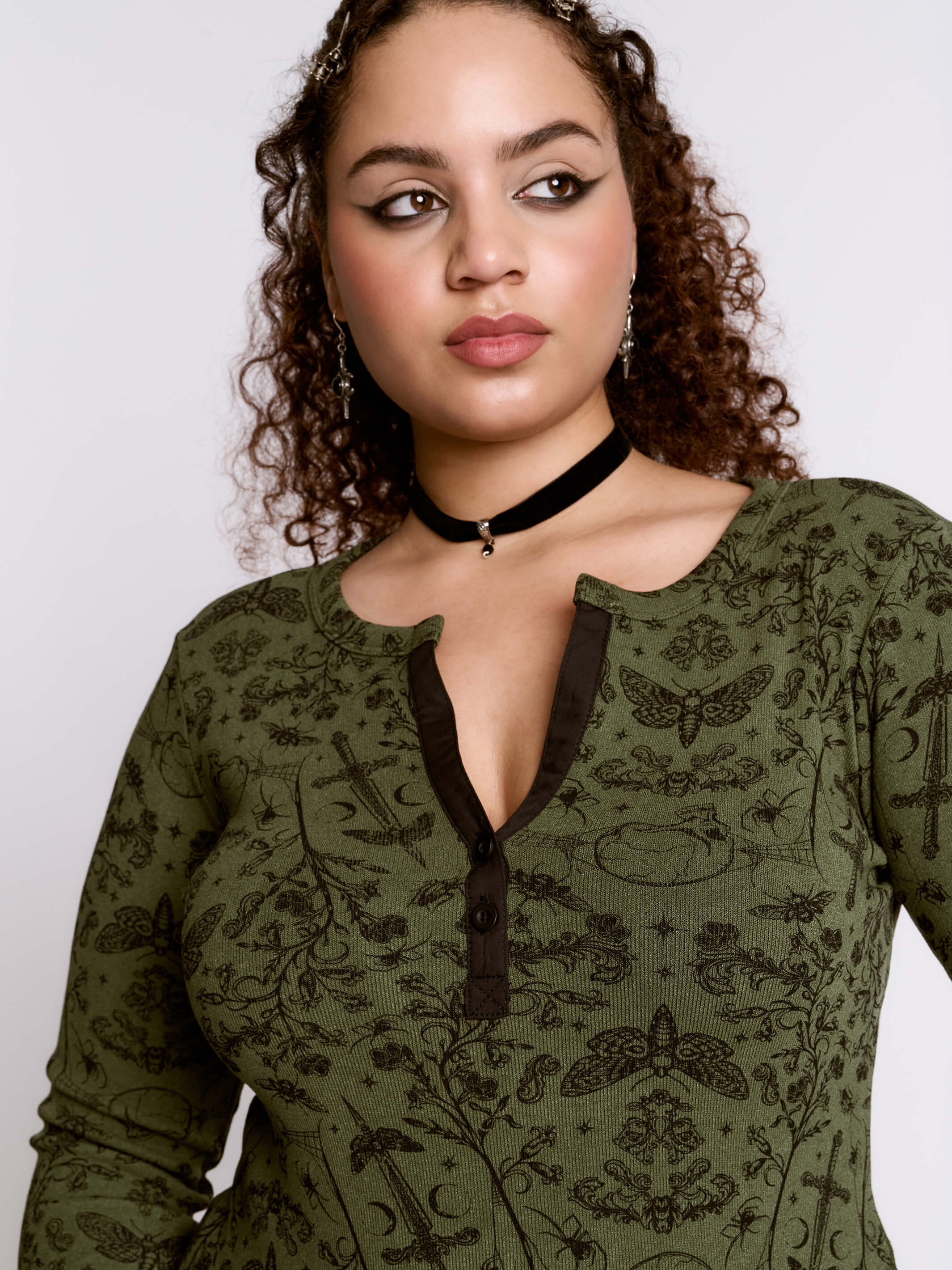 sword of mercy henley top