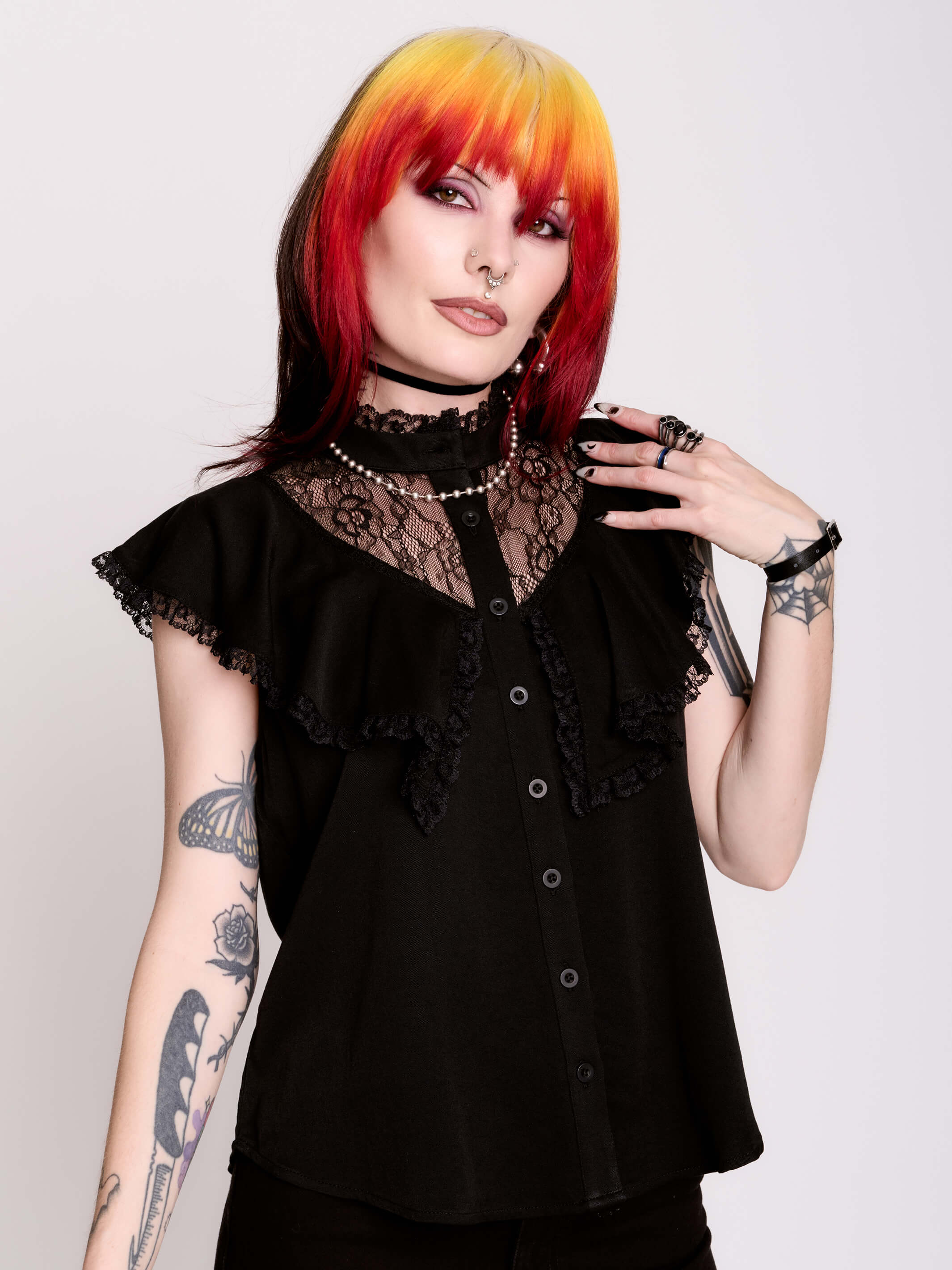 BLACK VICTORIAN LACE BLOUSE