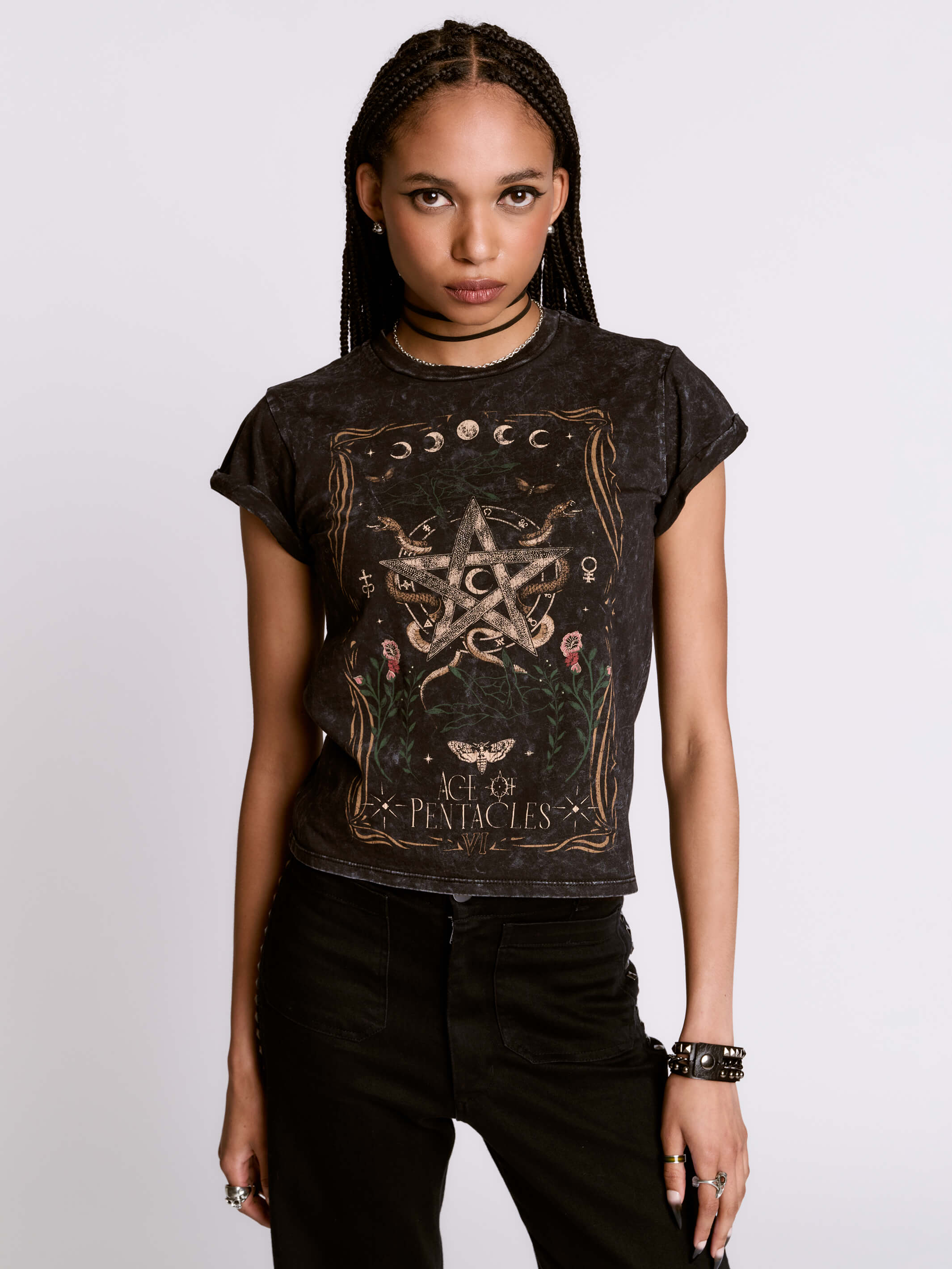 ACE OF PENTACLE MINERAL WASH BABY TEE