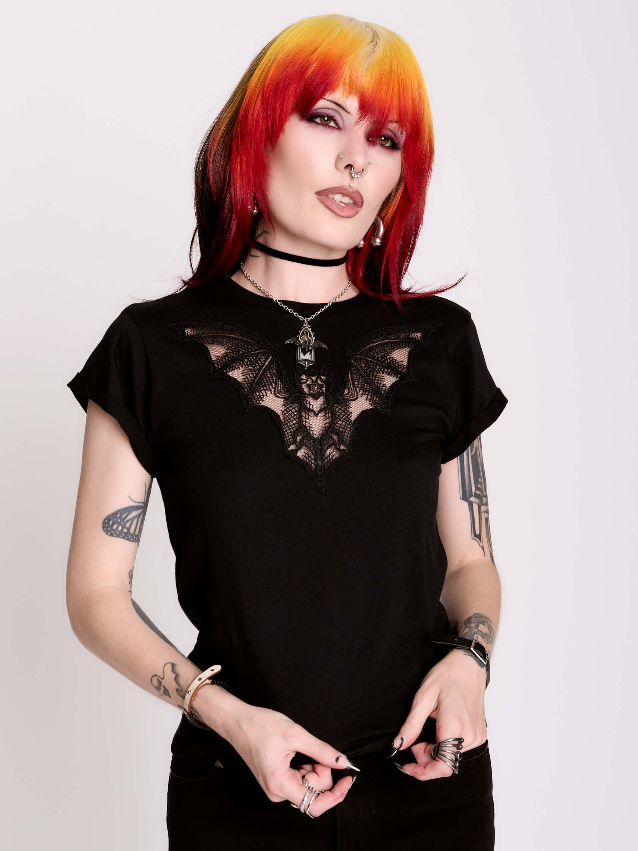 BAT APPLIQUE T-SHIRT