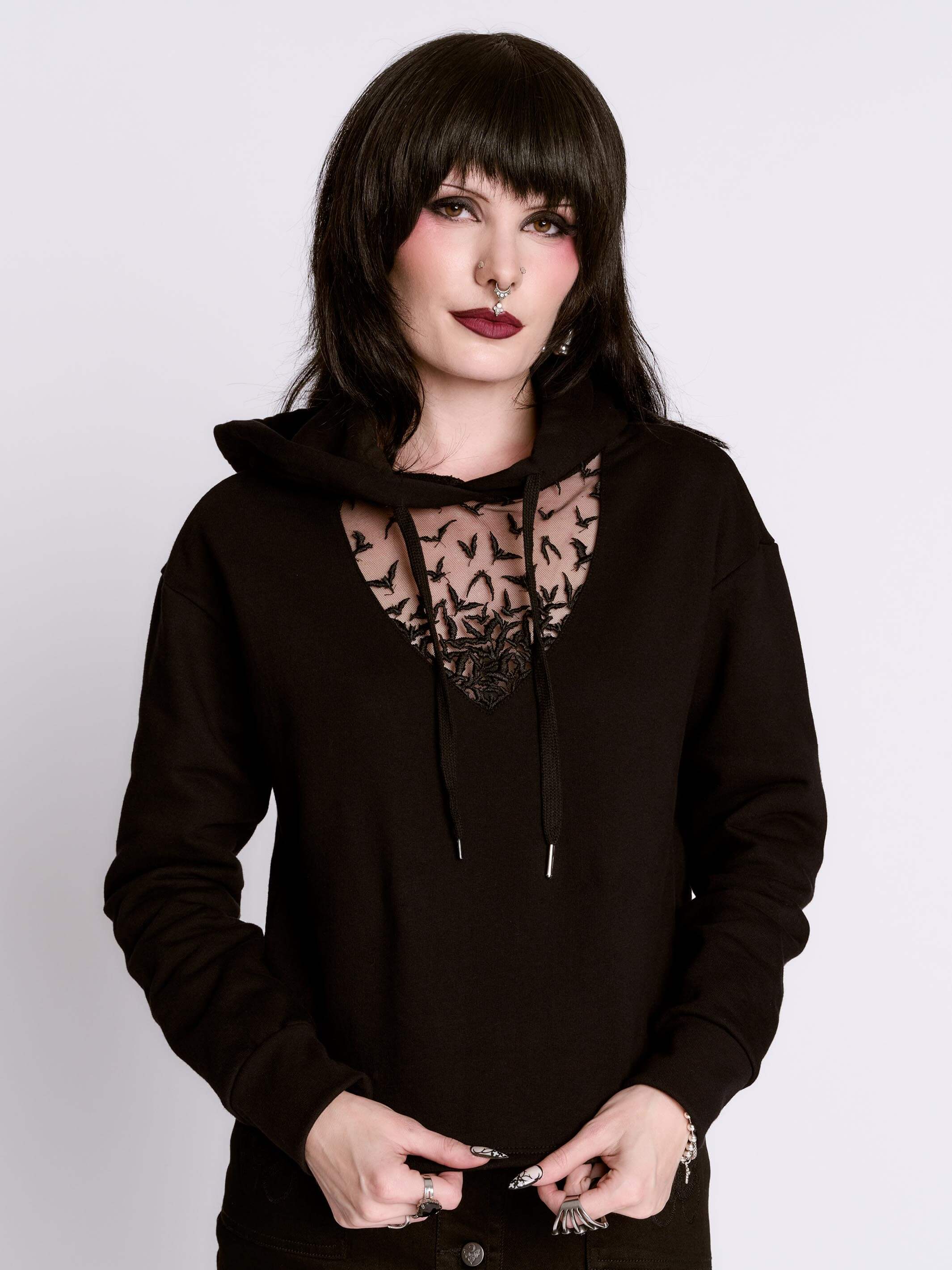 BATS IN FLIGHT CROP HOODIE