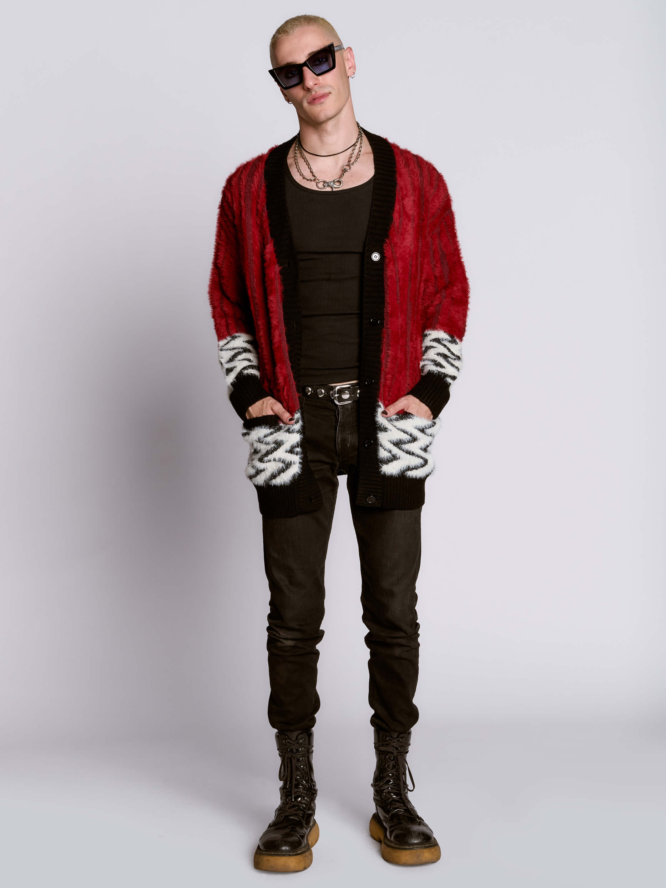 BLACK LODGE SWEATER