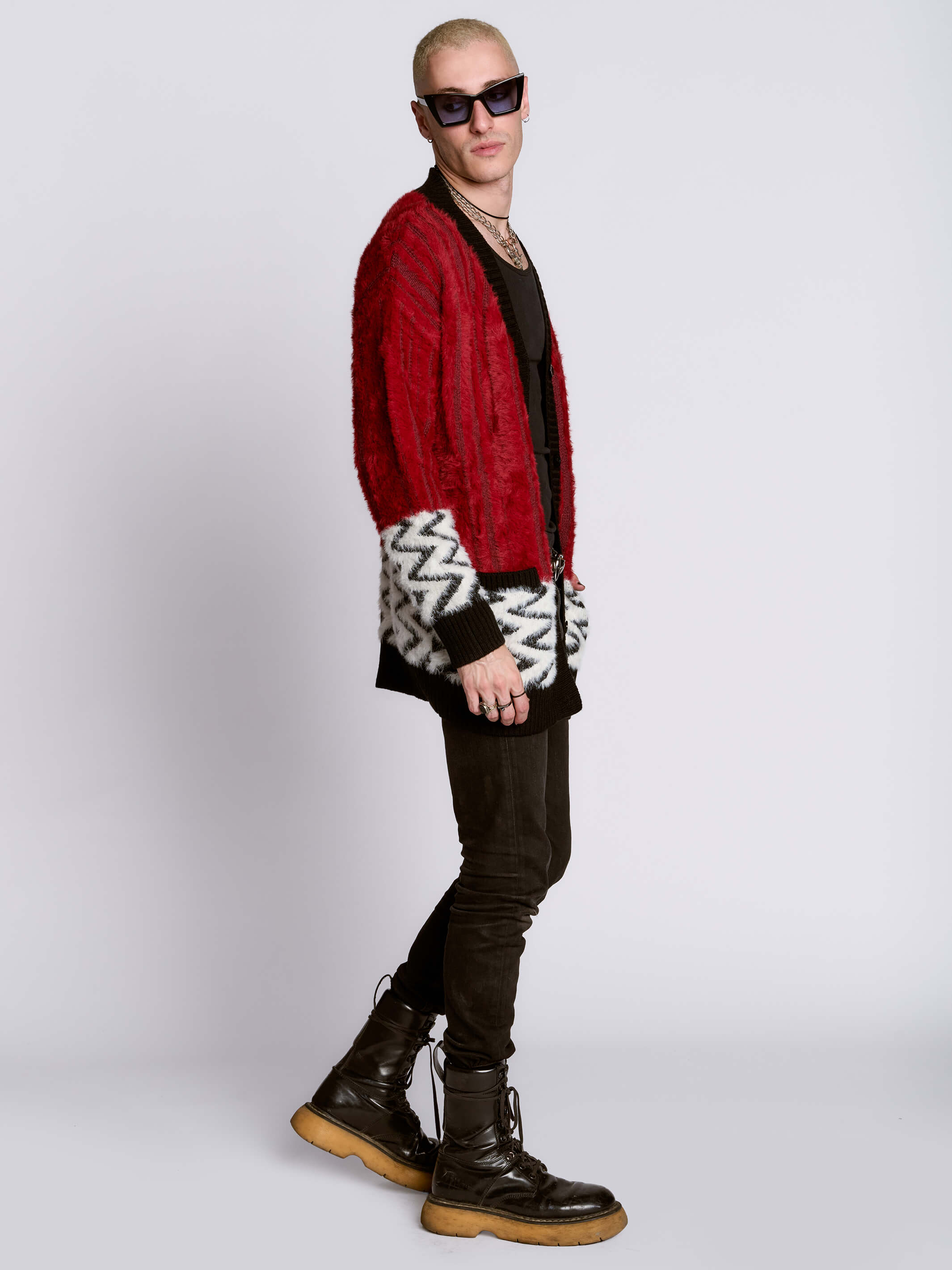 BLACK LODGE SWEATER