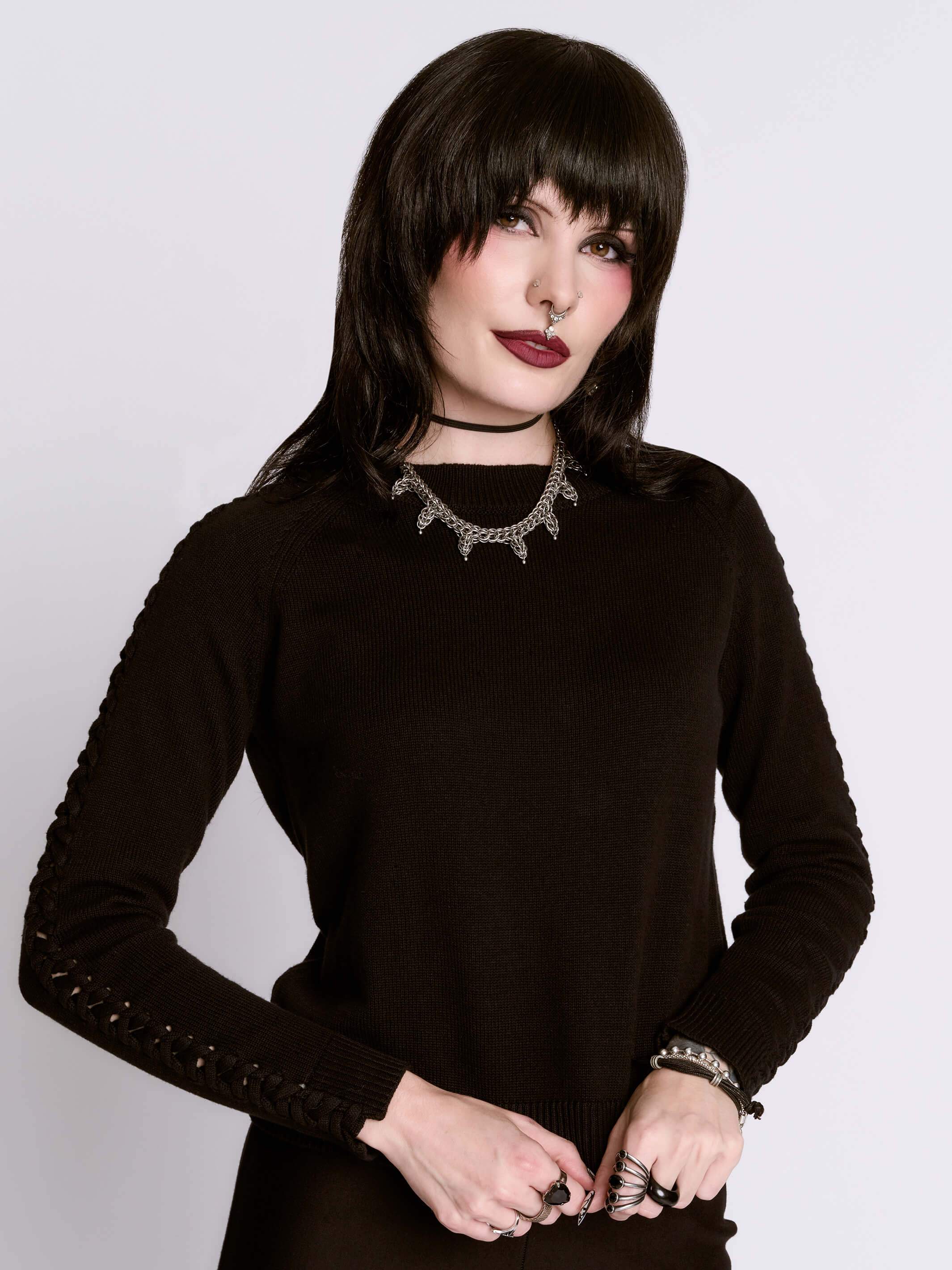 BLACK BRAIDED SWEATER