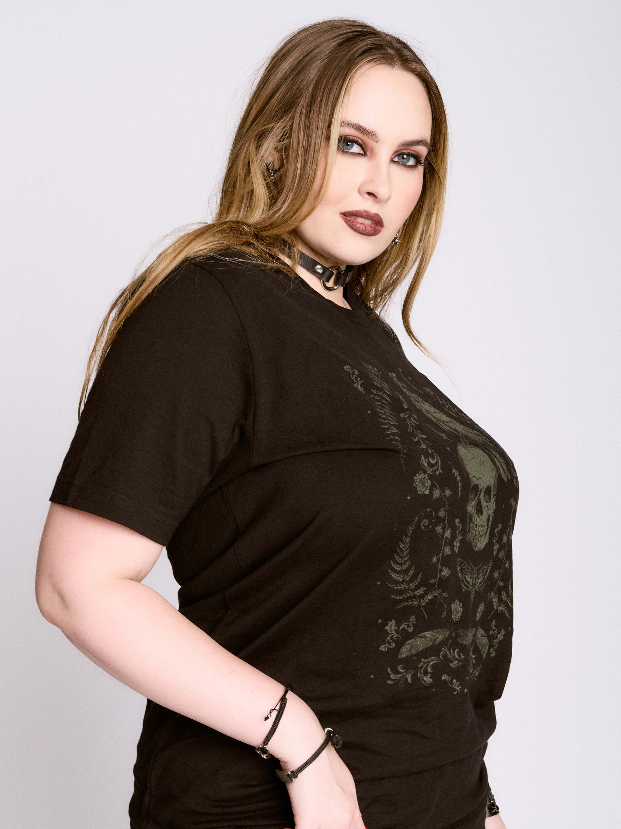GILDED AGE T-SHIRT