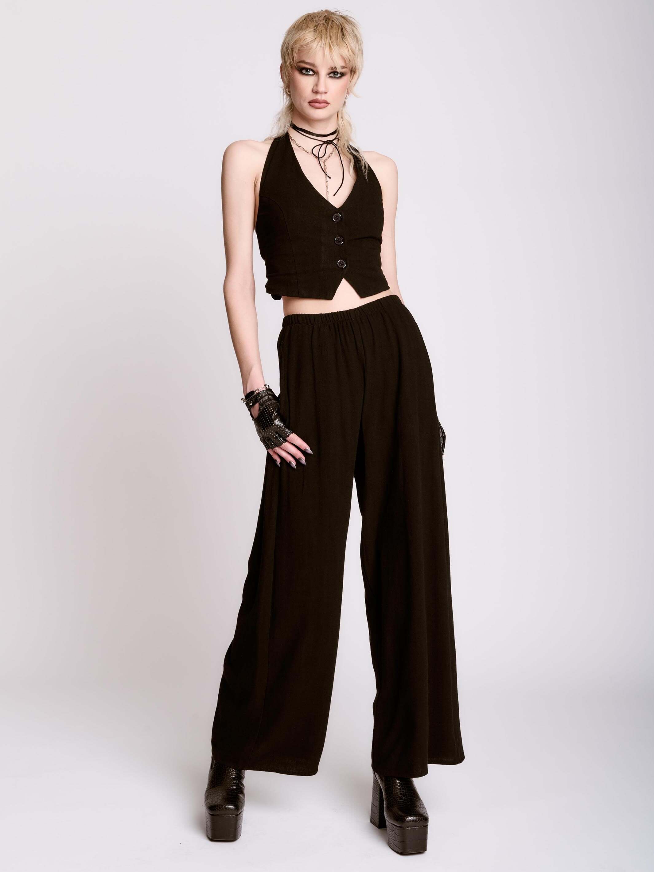 HALTER VEST