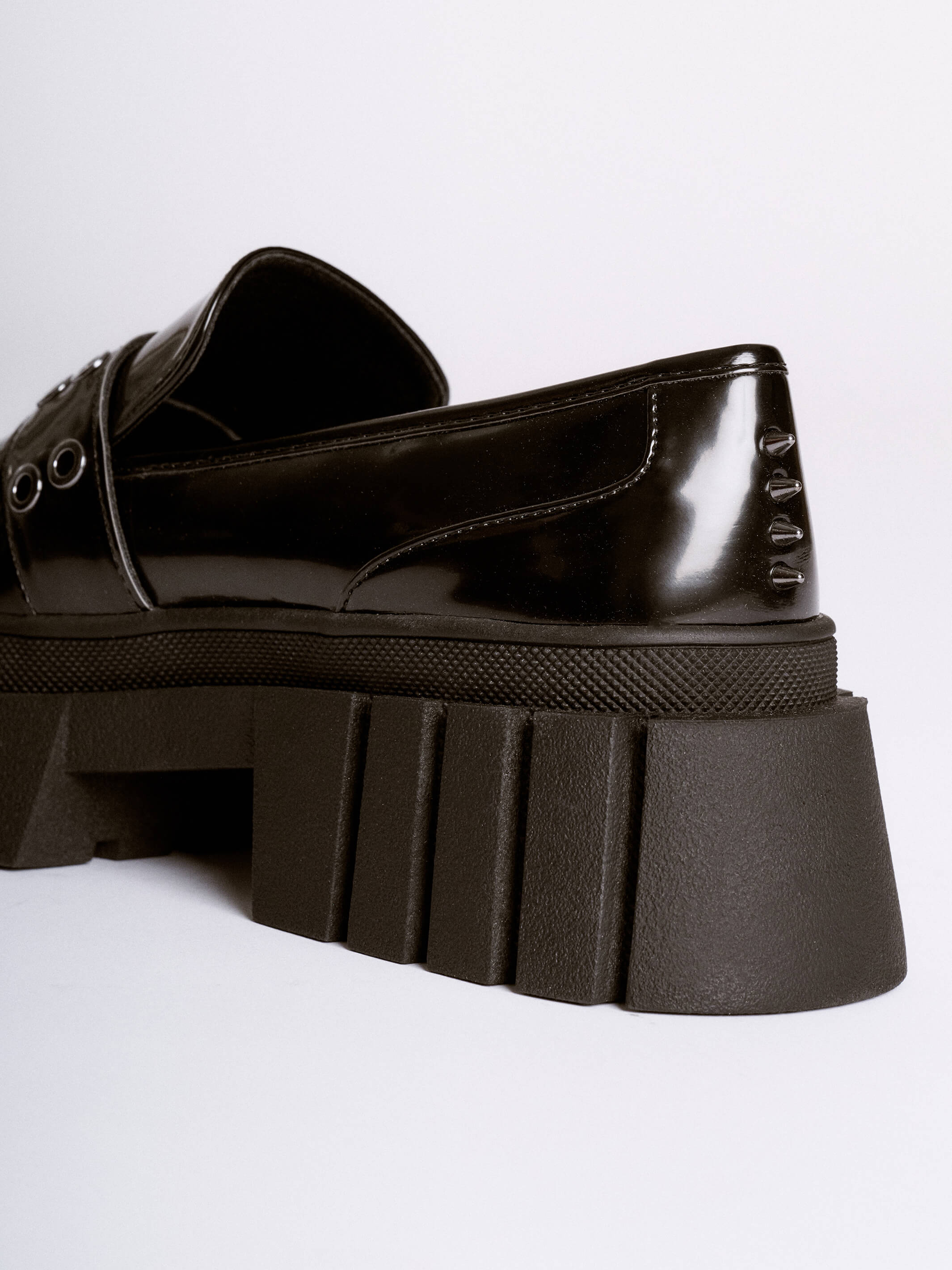 SIREN LOAFER