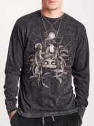 medussa print on long sleeve t
