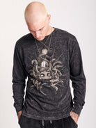 medussa print on long sleeve t