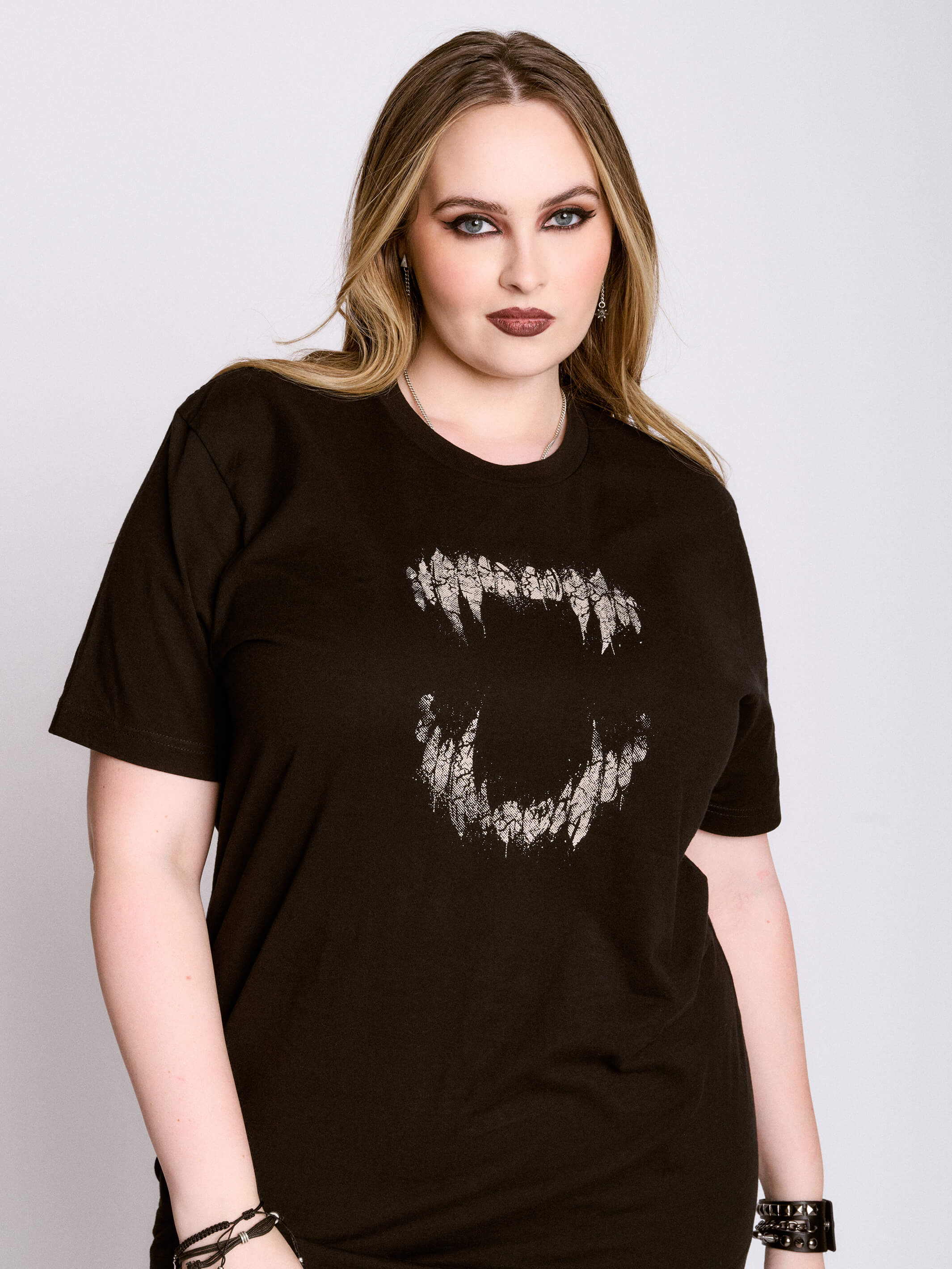 UNDEAD T-SHIRT