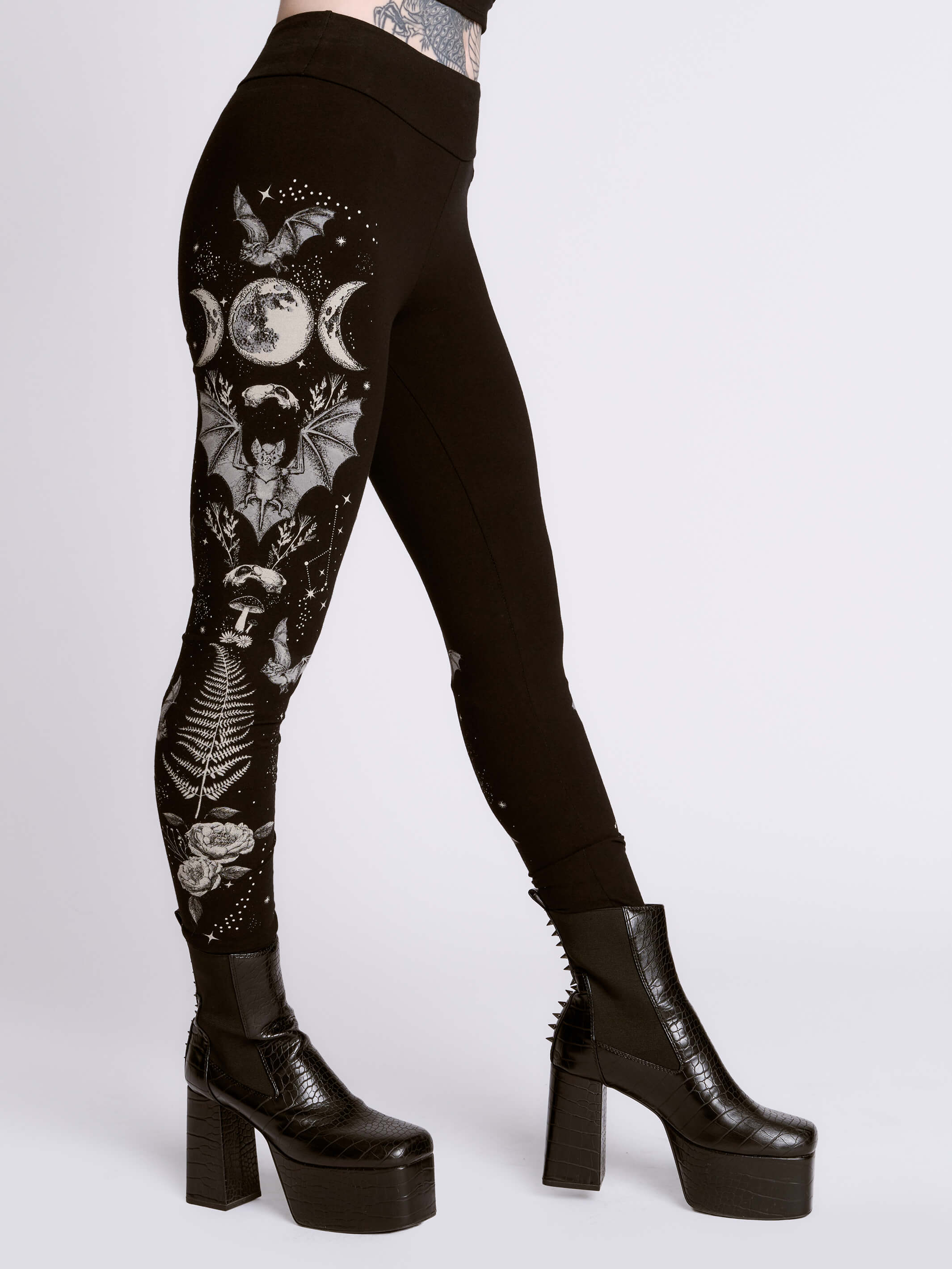 Bat Bouquet Legging