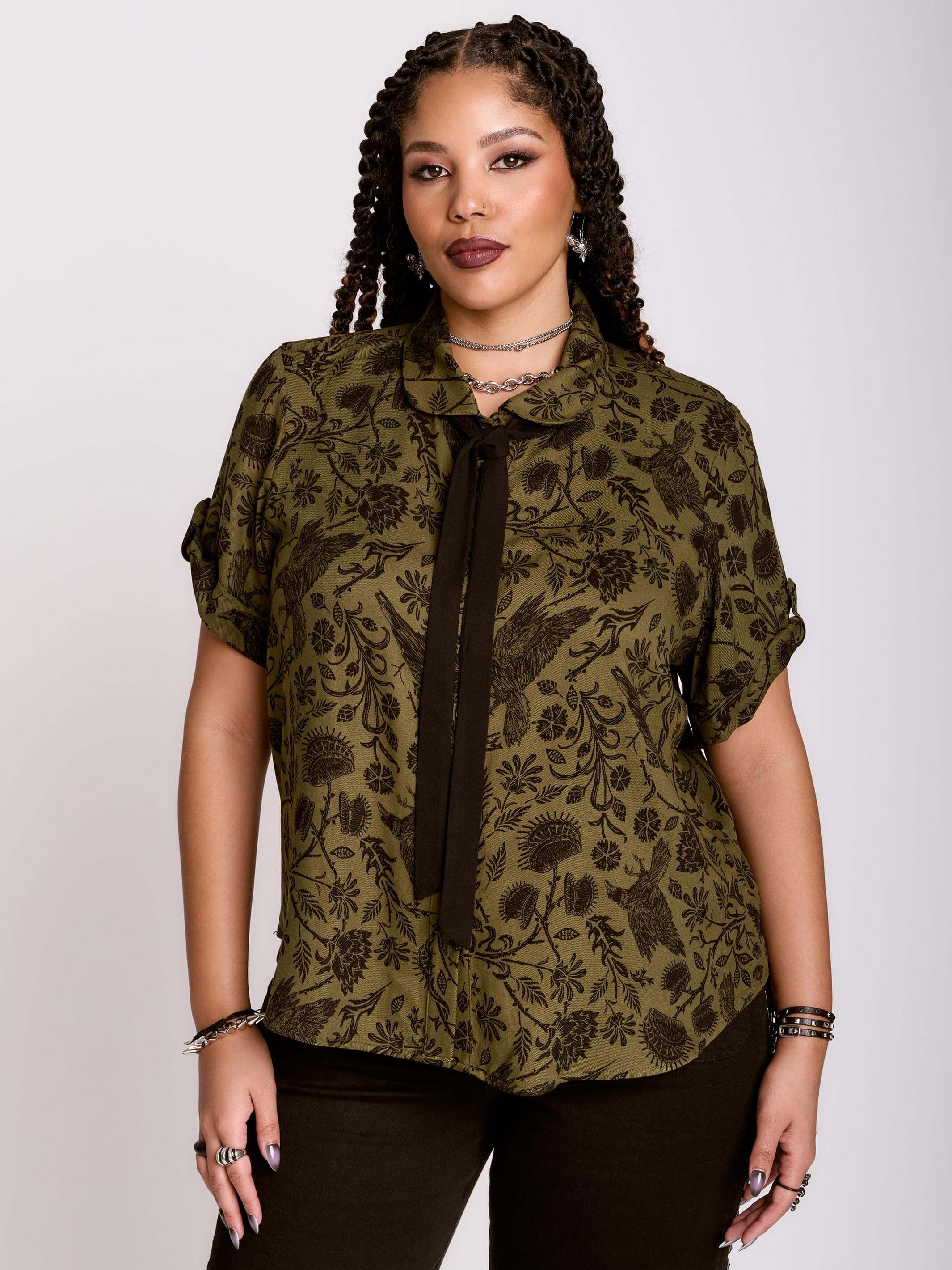 RAVEN BROCADE BOW SHIRT