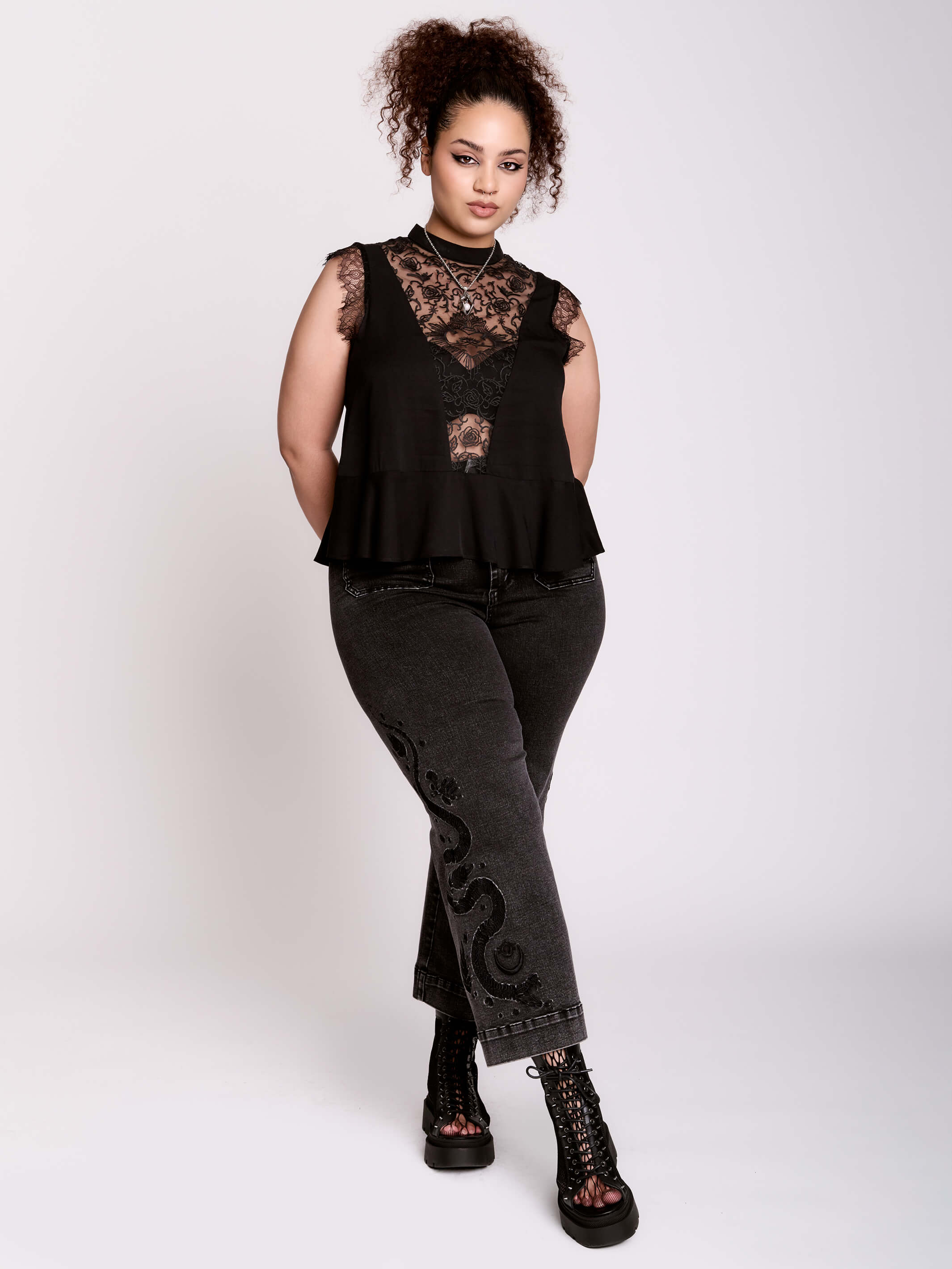 SACRED HEART VICTORIAN TOP