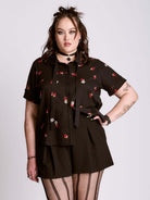 STRAWBERRY SKULL SHIRT
