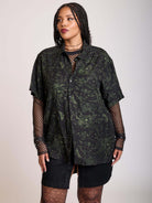 SWAMP WITCH BUTTON UP