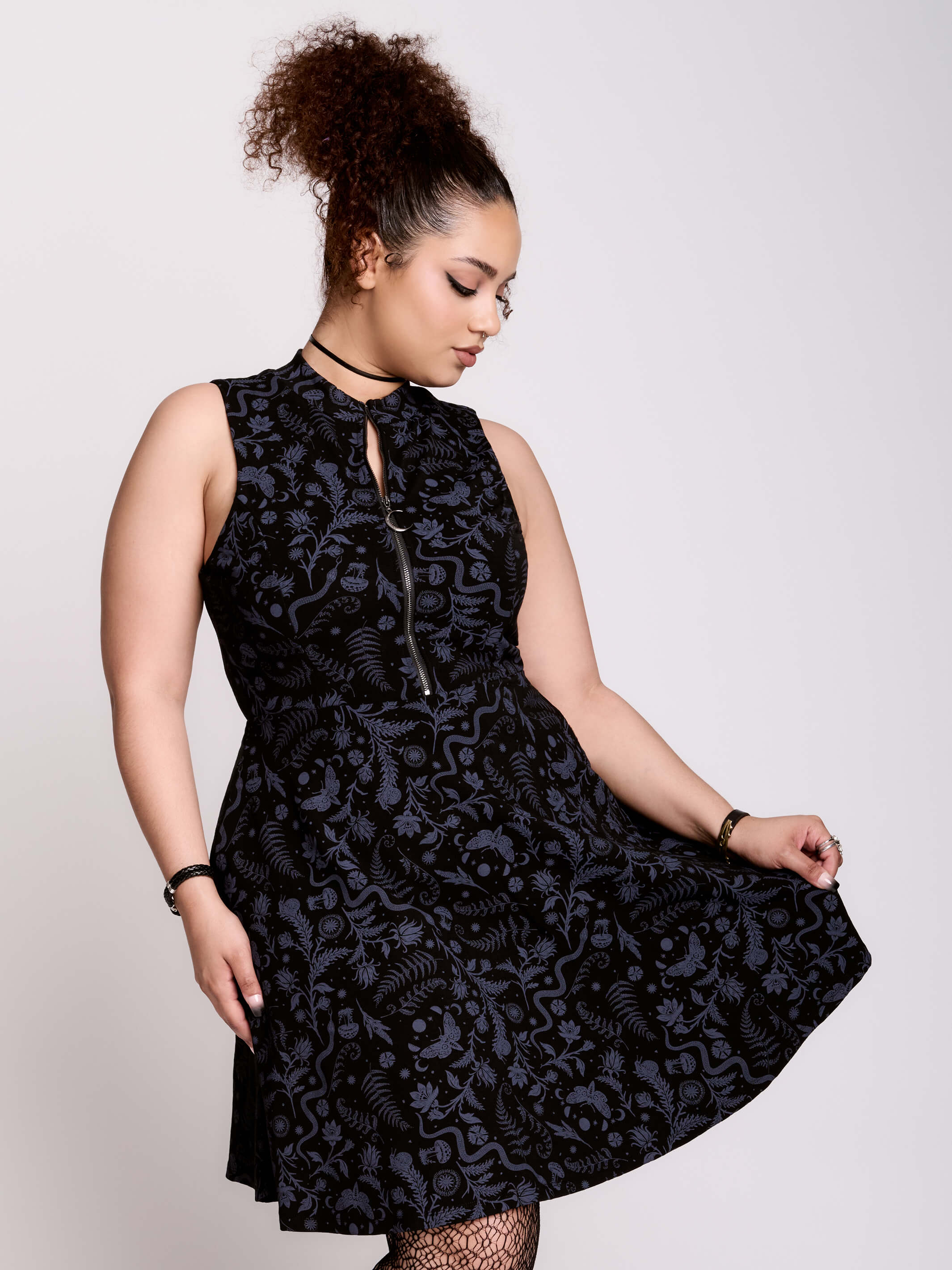 WITCHING HOUR ZIP UP DRESS